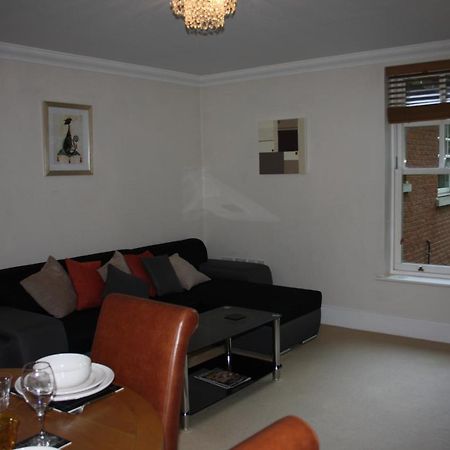 Canterbury Elms Court Appartamento Camera foto